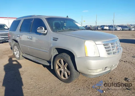 2007 Cadillac Escalade Standard from USA, damaged, VIN 1GYFK63807R335316